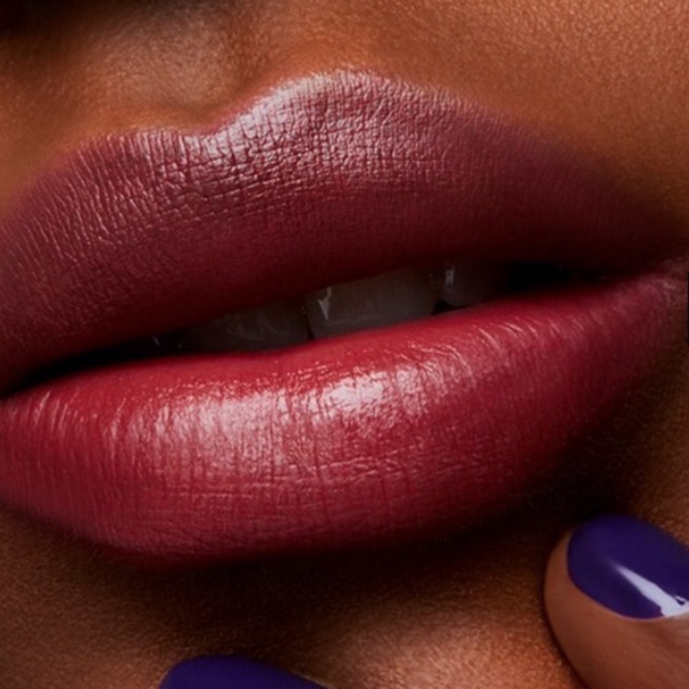 NWT MAC LOVE ME Lipstick-408 BATED BREATH - Picture 7 of 8